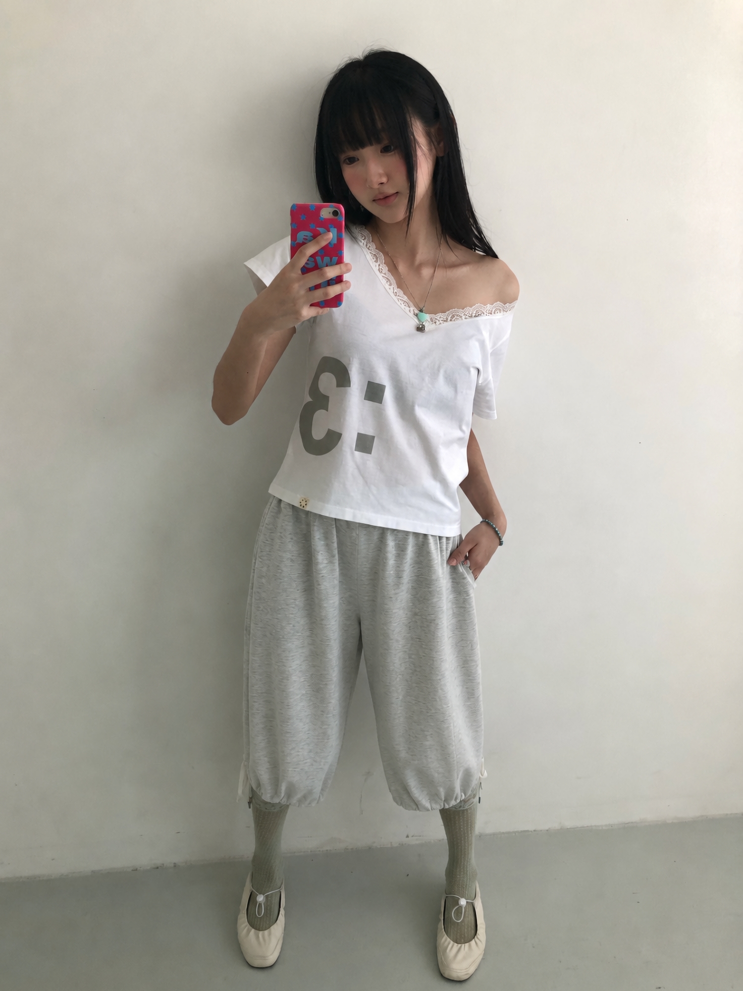 MEW LACE TRIMMING V NECK T-SHIRT_WHITE