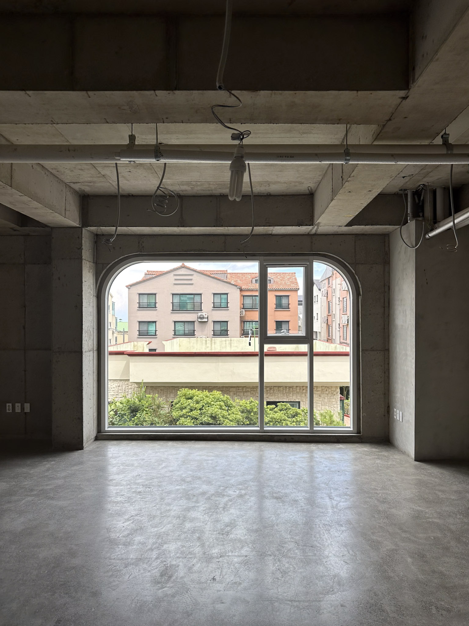 AR COMMERCIAL / 신축