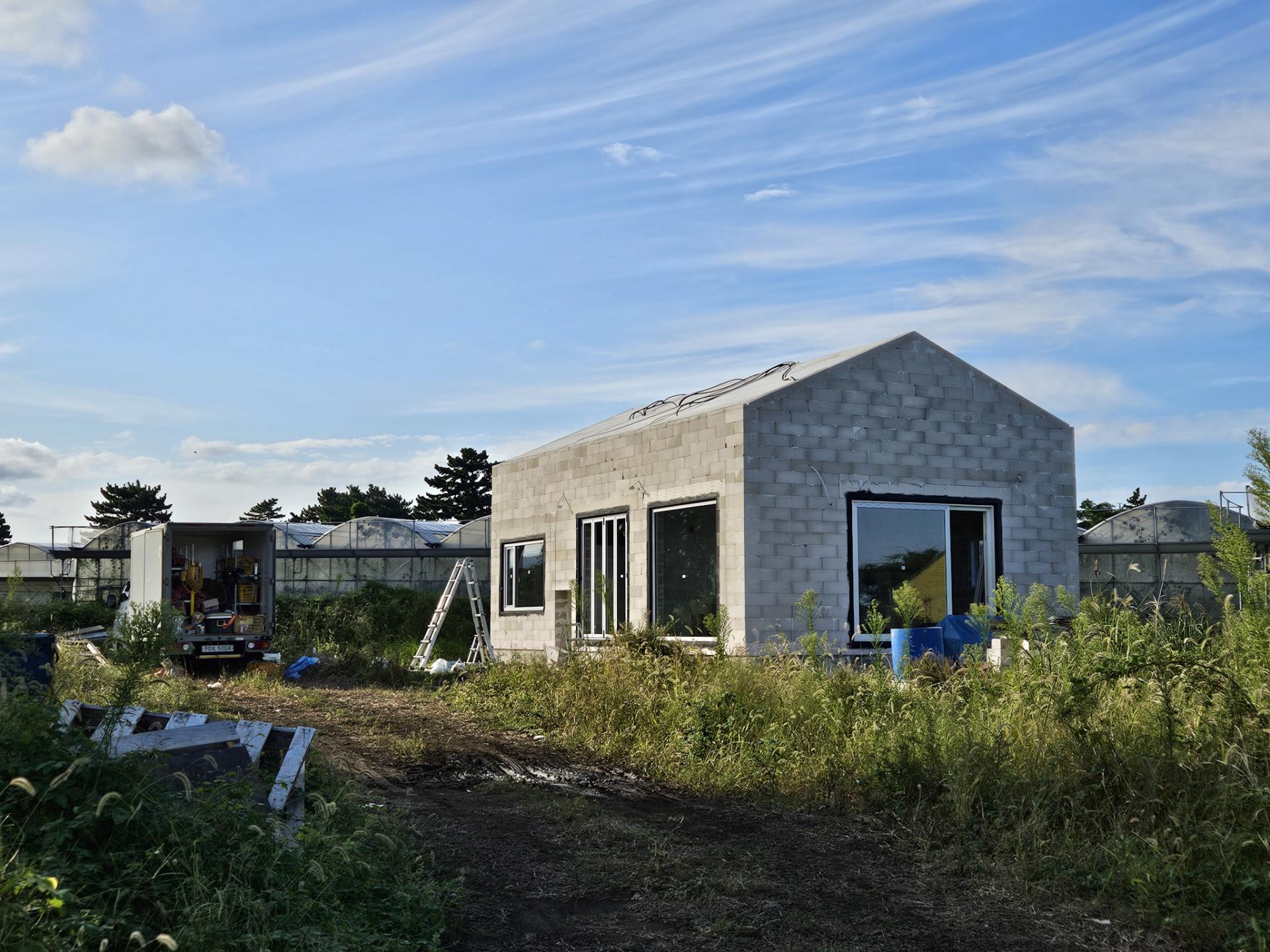 SH HOUSE / 신축