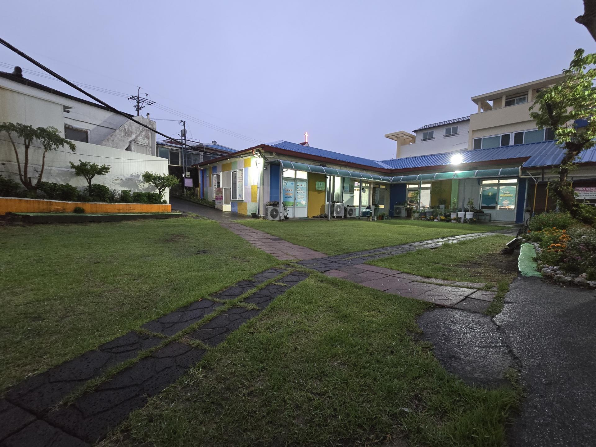 69ae3c50d2f80.jpg