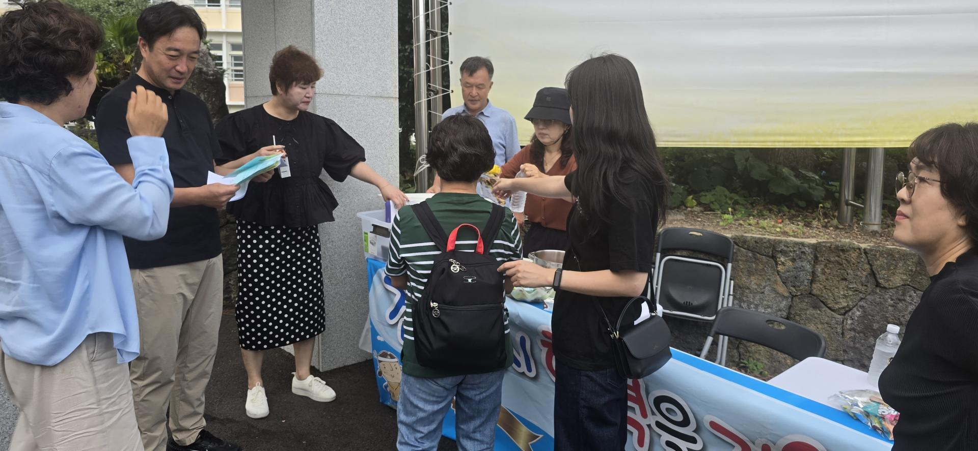 ef0e8700f7191.jpg