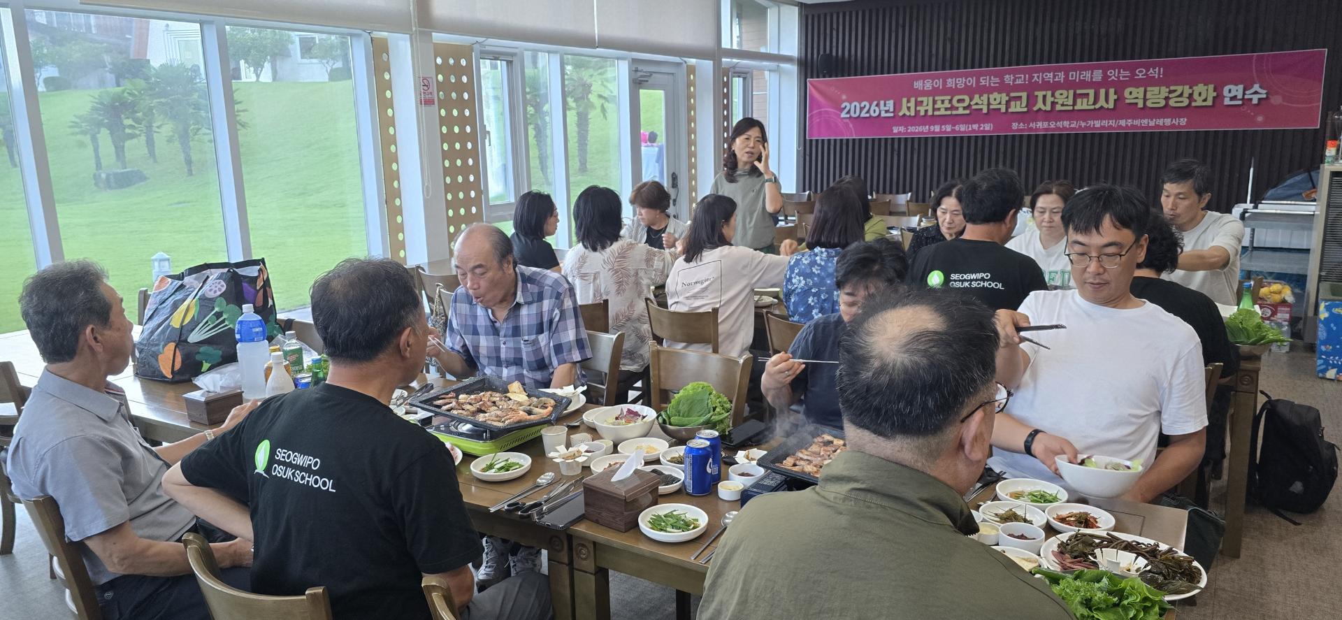 f7bcd9d018c77.jpg