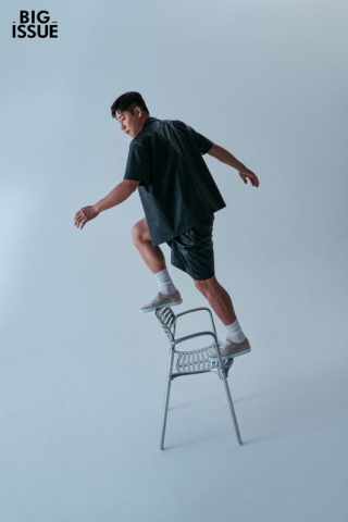 이근호, 서울 2024홈리스월드컵 위해 잡지 표지모델로 나섰다