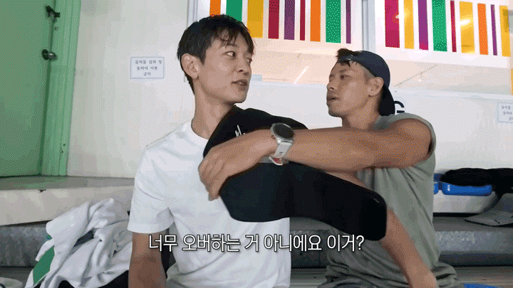a65e08b7cc083.gif