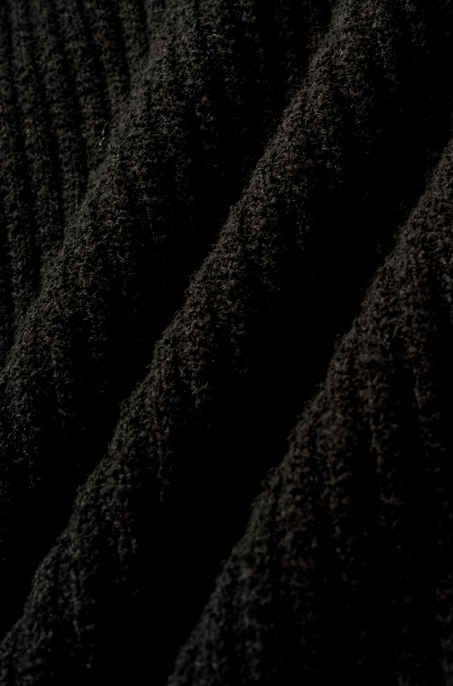 SI DIAGONAL RIB KNIT Black