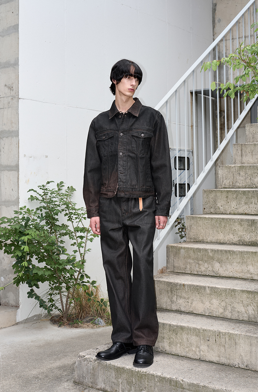 SI HAND COATED TRUCKER JACKET Burnt Black