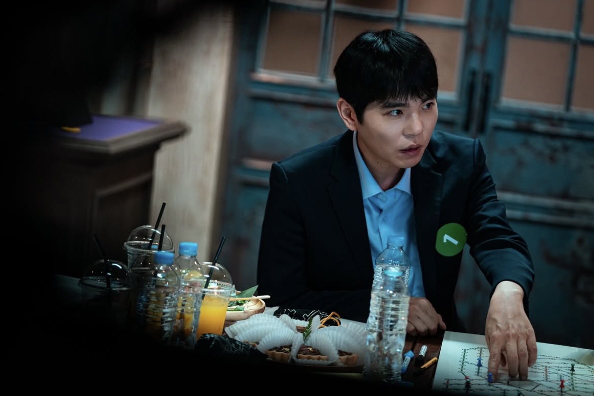 넷플릭스 데블스 플랜: 데스룸 스틸컷