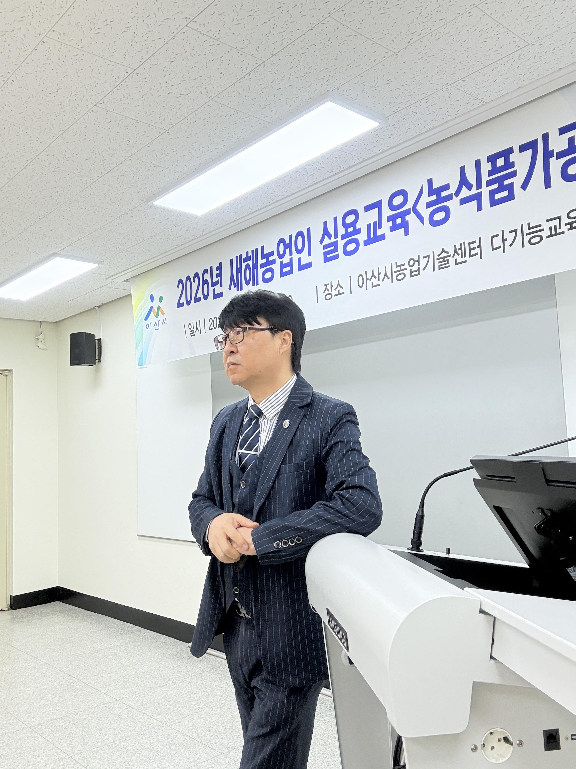 b5a33654f583a.jpg