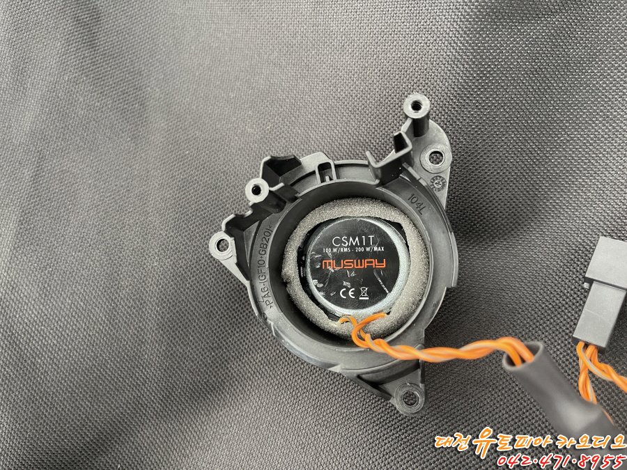 c6d619f29586c.jpg