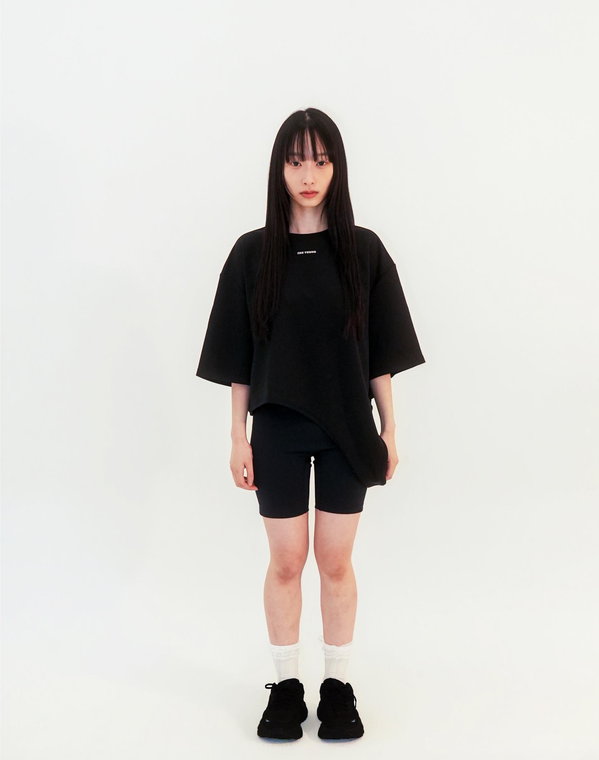 Curve Overlay Top Black
