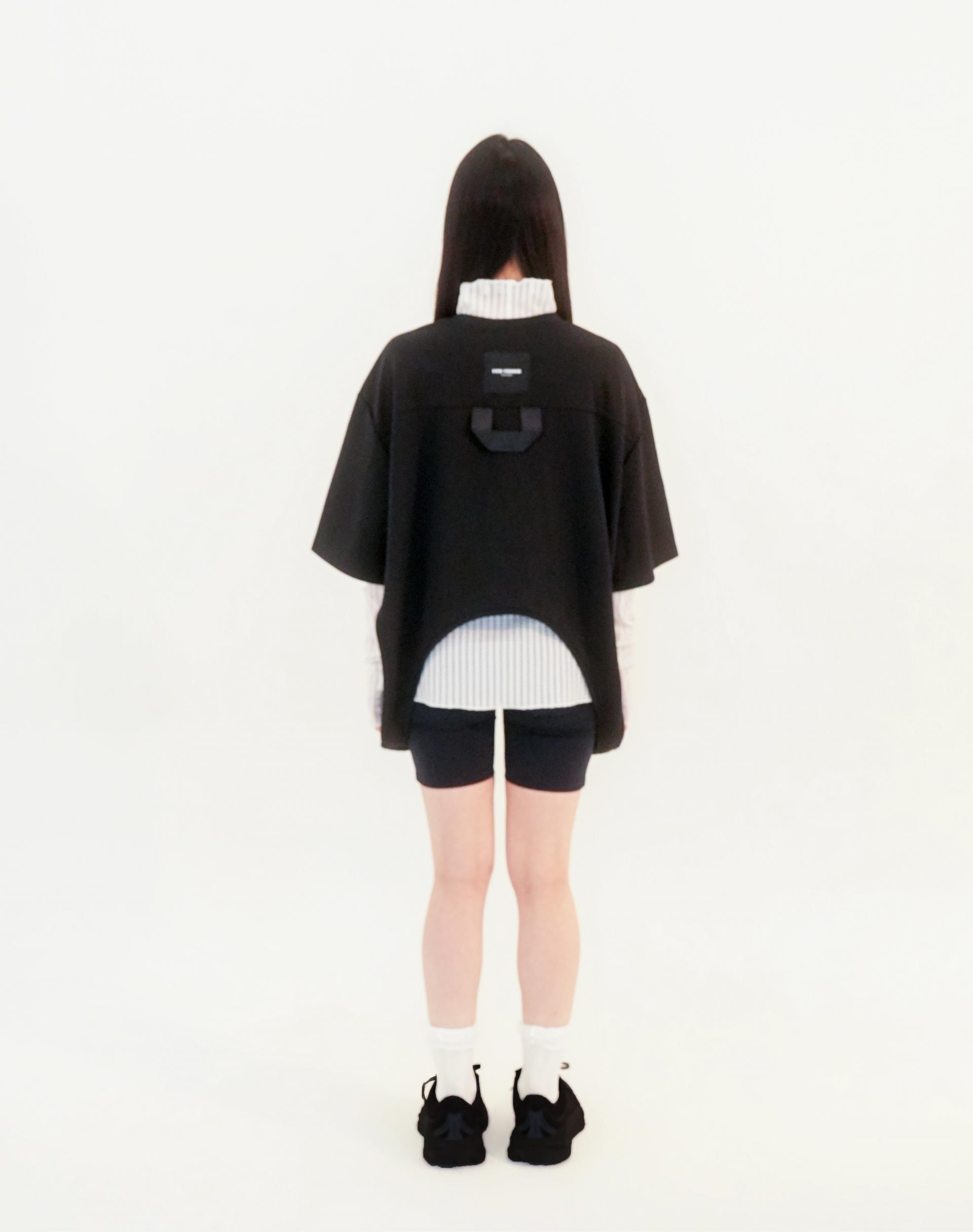 Dual Curve Overlay Top Black