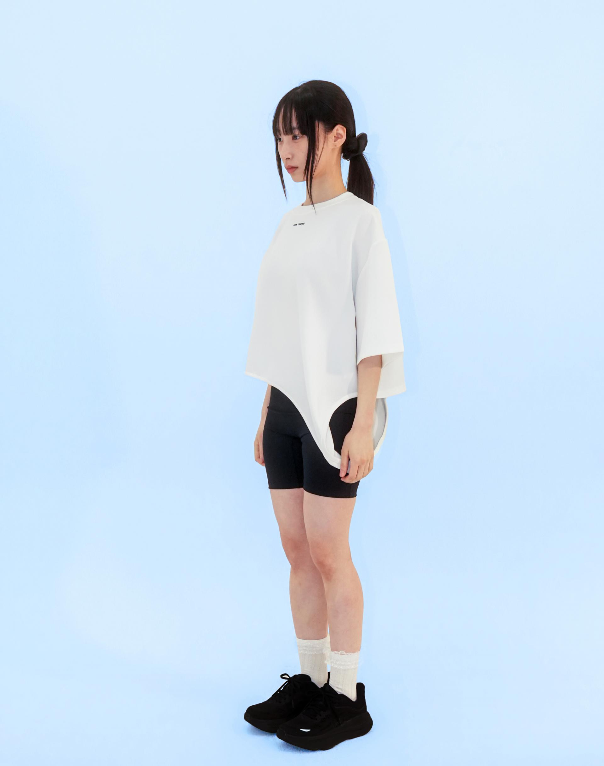 Curve Overlay Top White