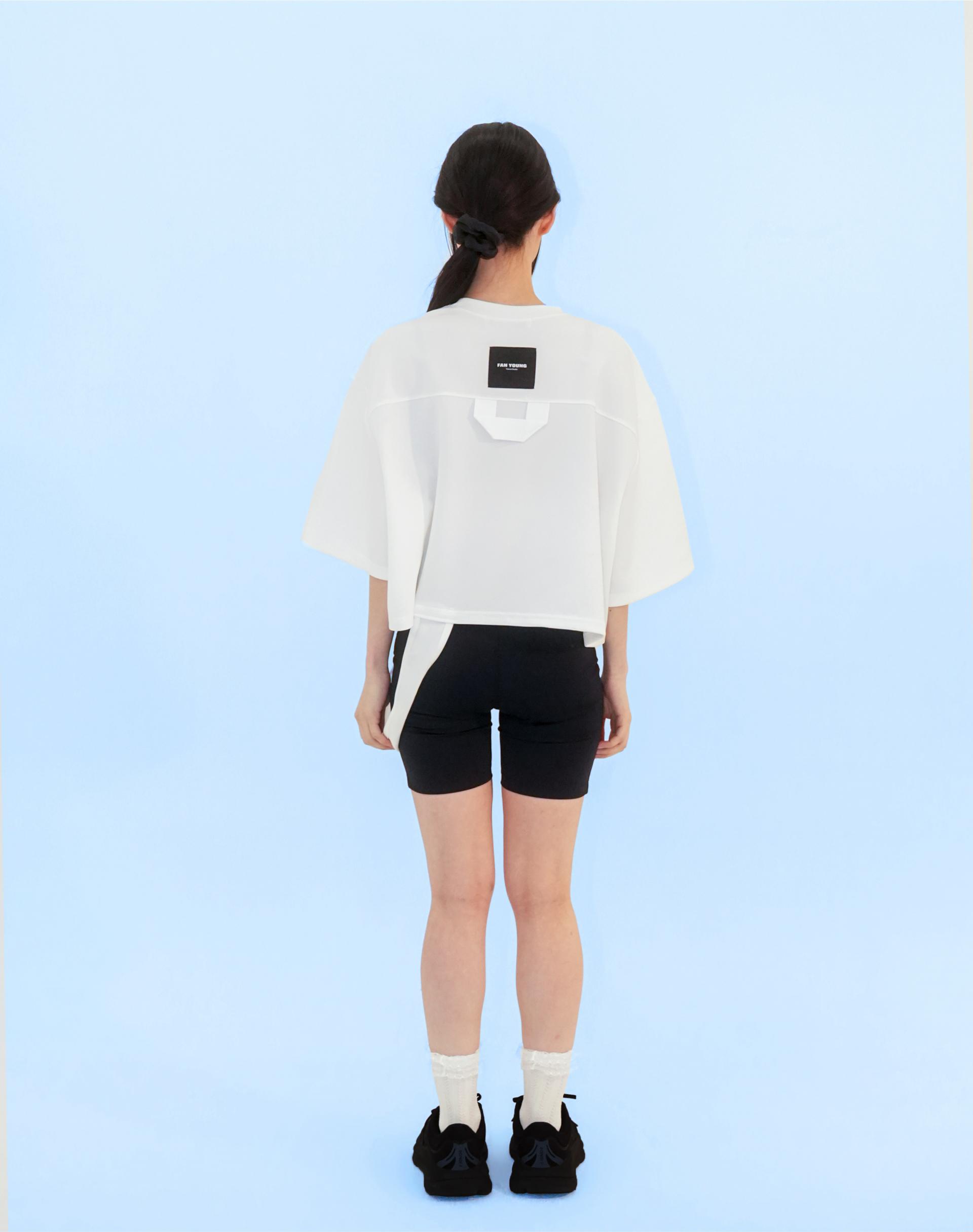 Curve Overlay Top White
