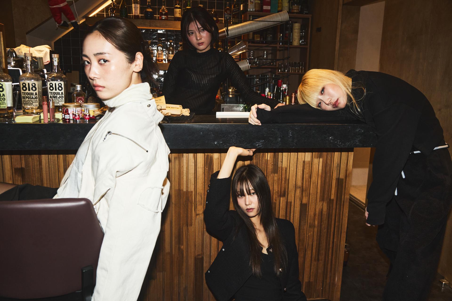 Rockchic Tweed Jacket(권은비 착용)