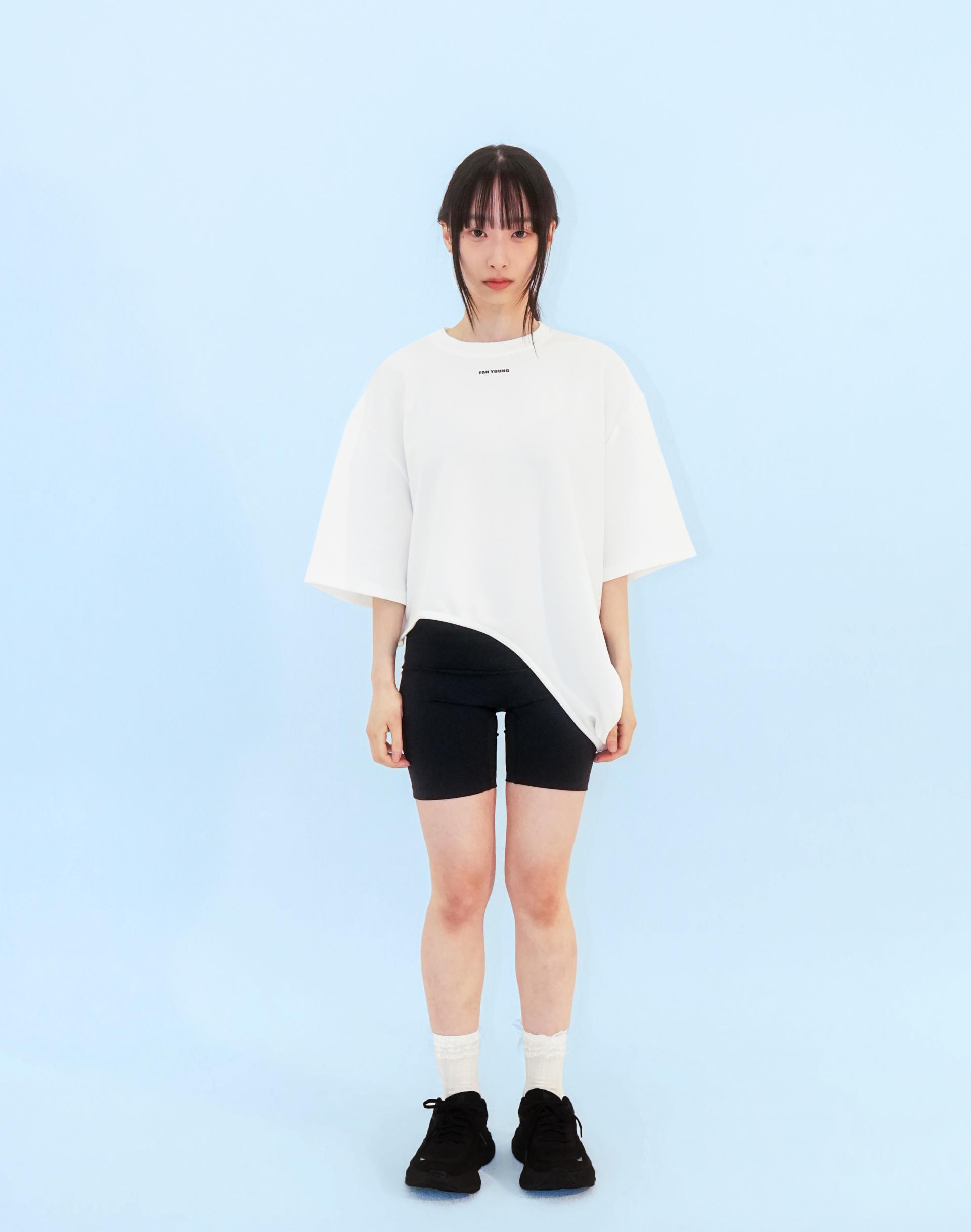 Curve Overlay Top White