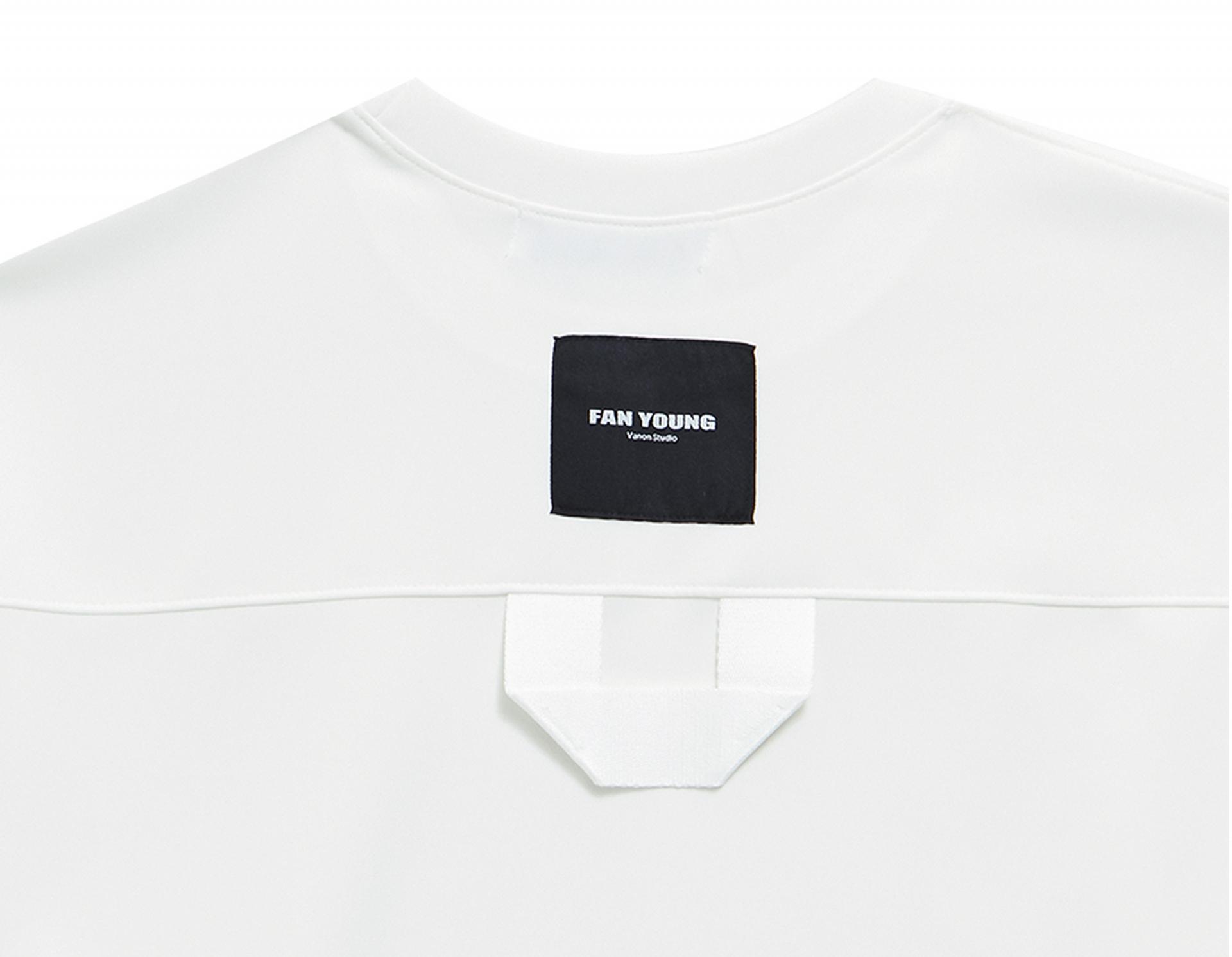 Dual Curve Overlay Top White