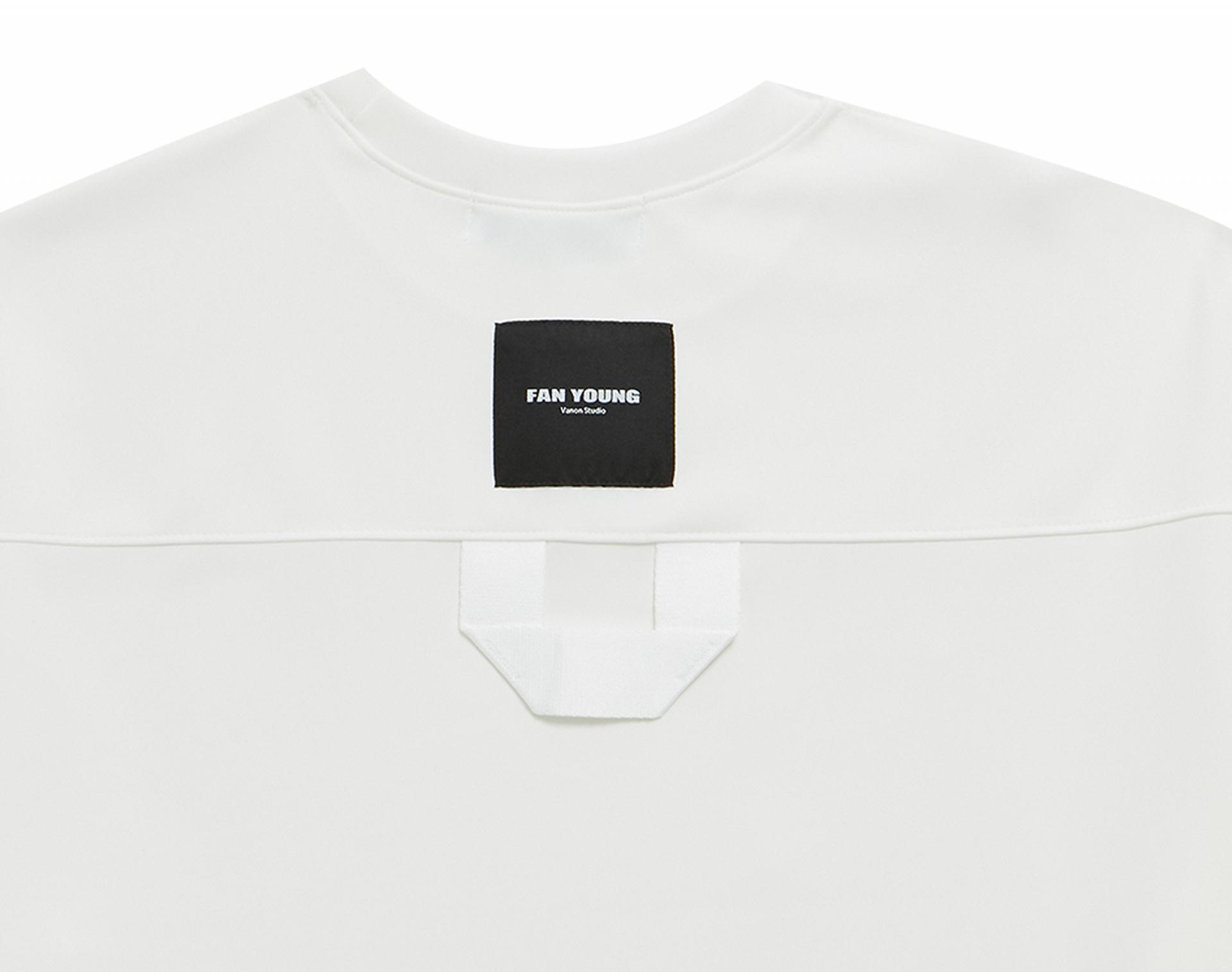 Curve Overlay Top White