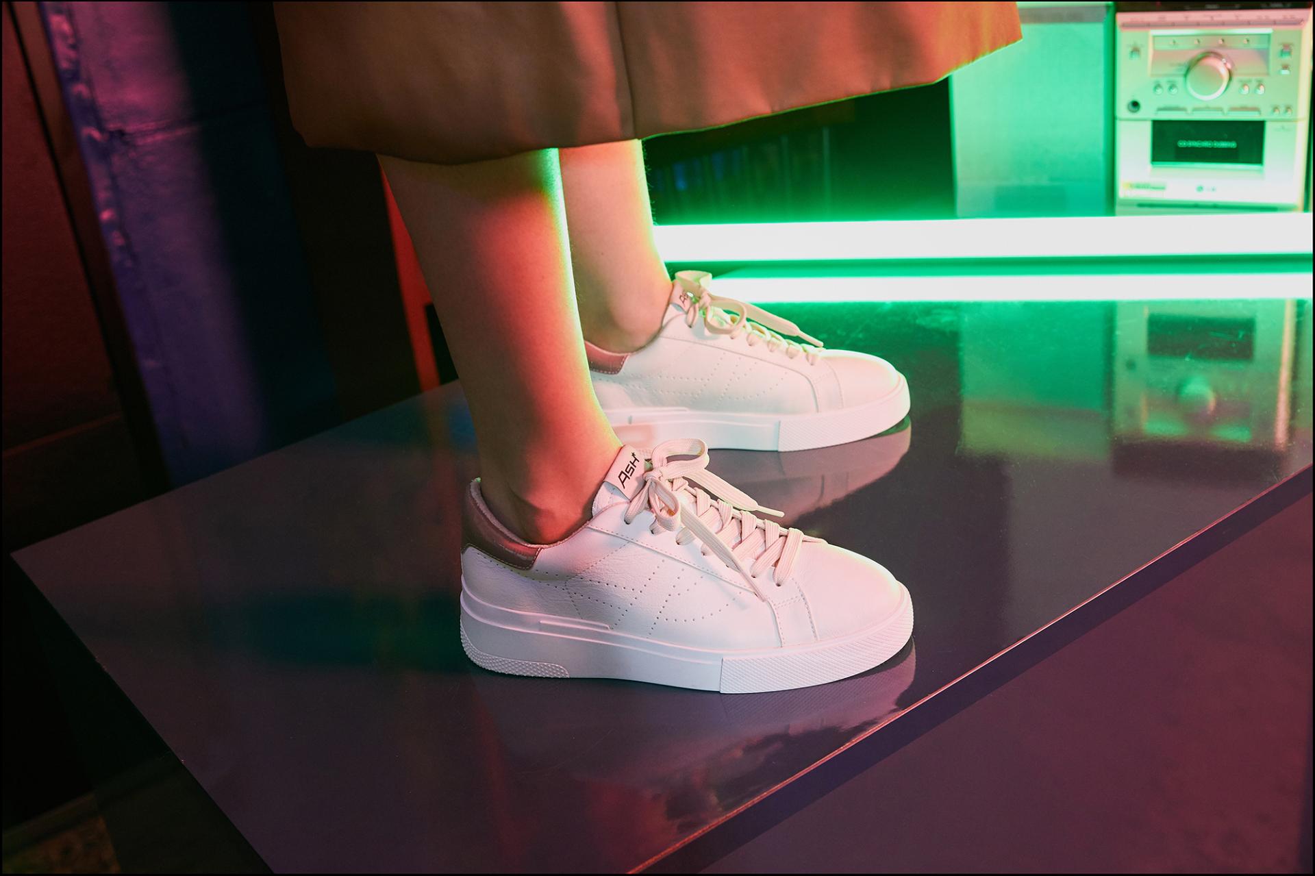 196fb2f4e42a3.jpg