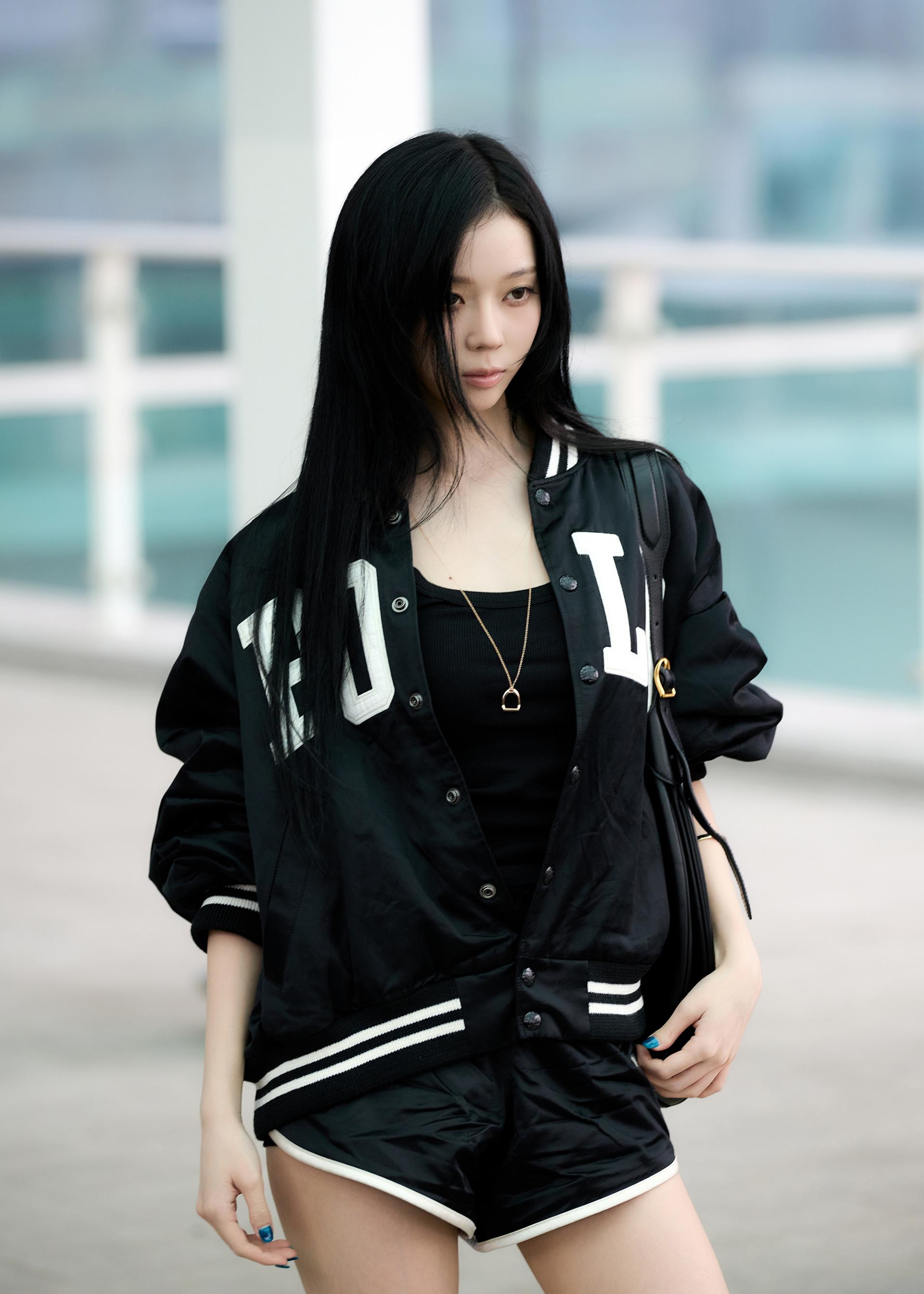 6425a700b1045.jpg