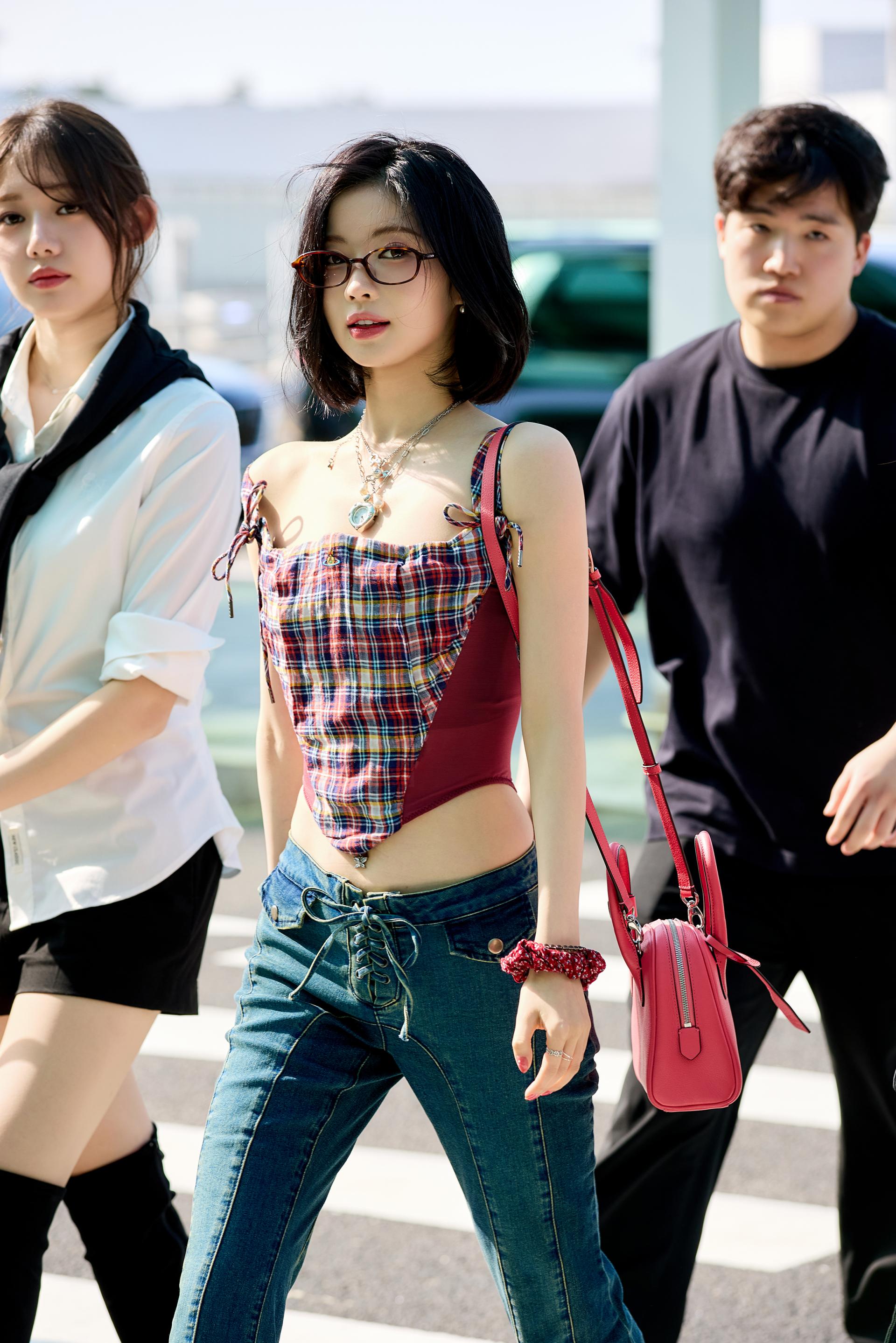 7a7c1ee643915.jpg