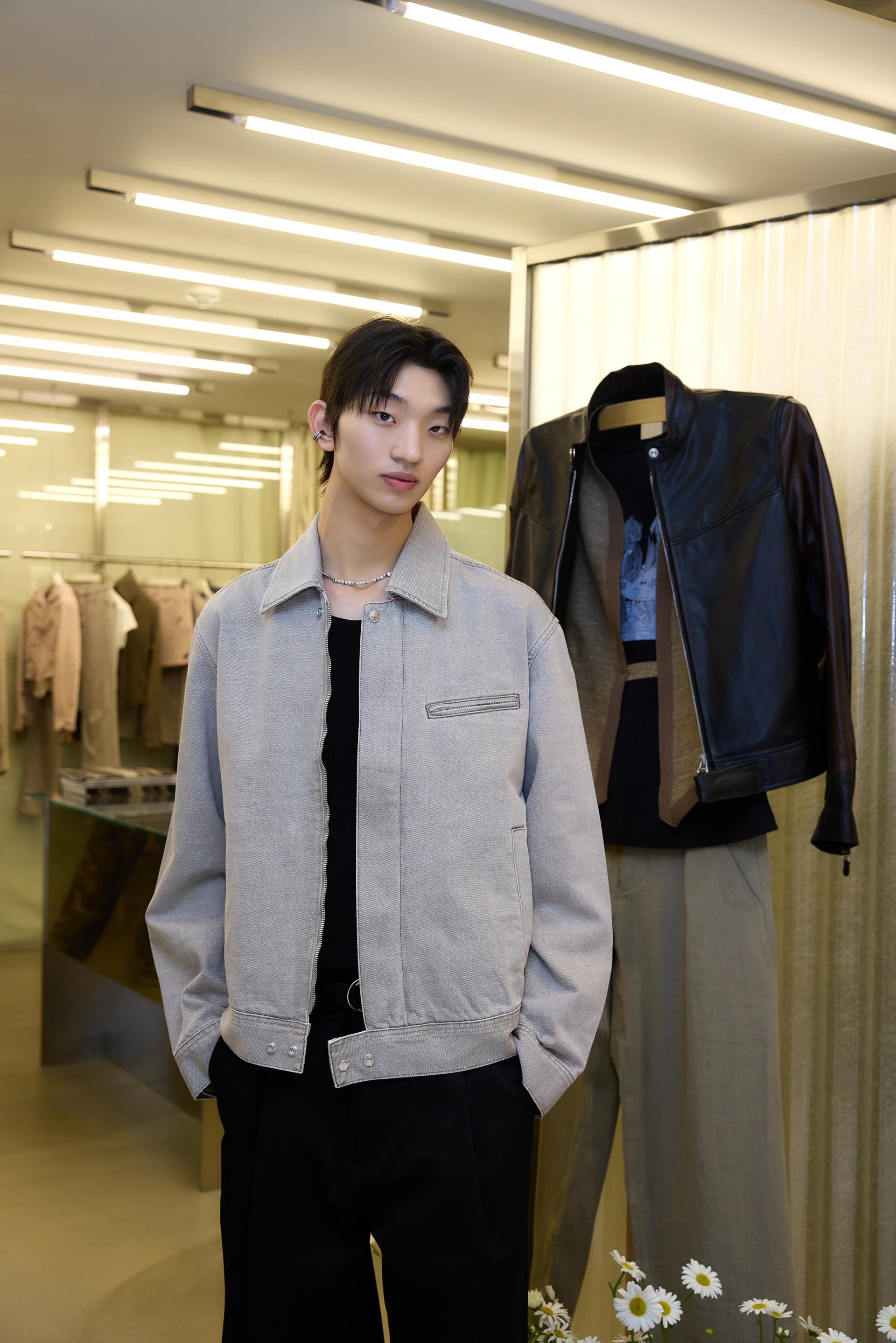9abe7b50765fd.jpg