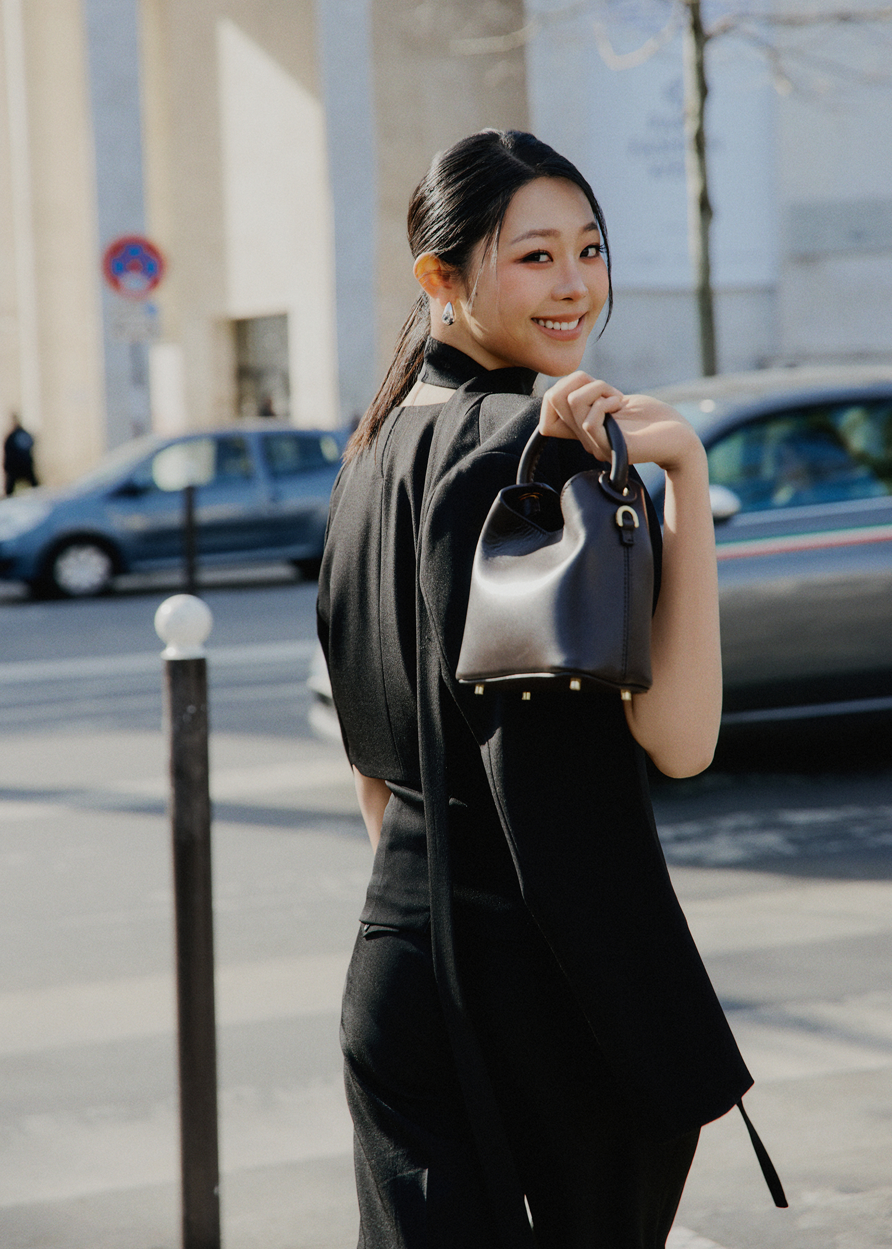 ab8d97c526b44.jpg