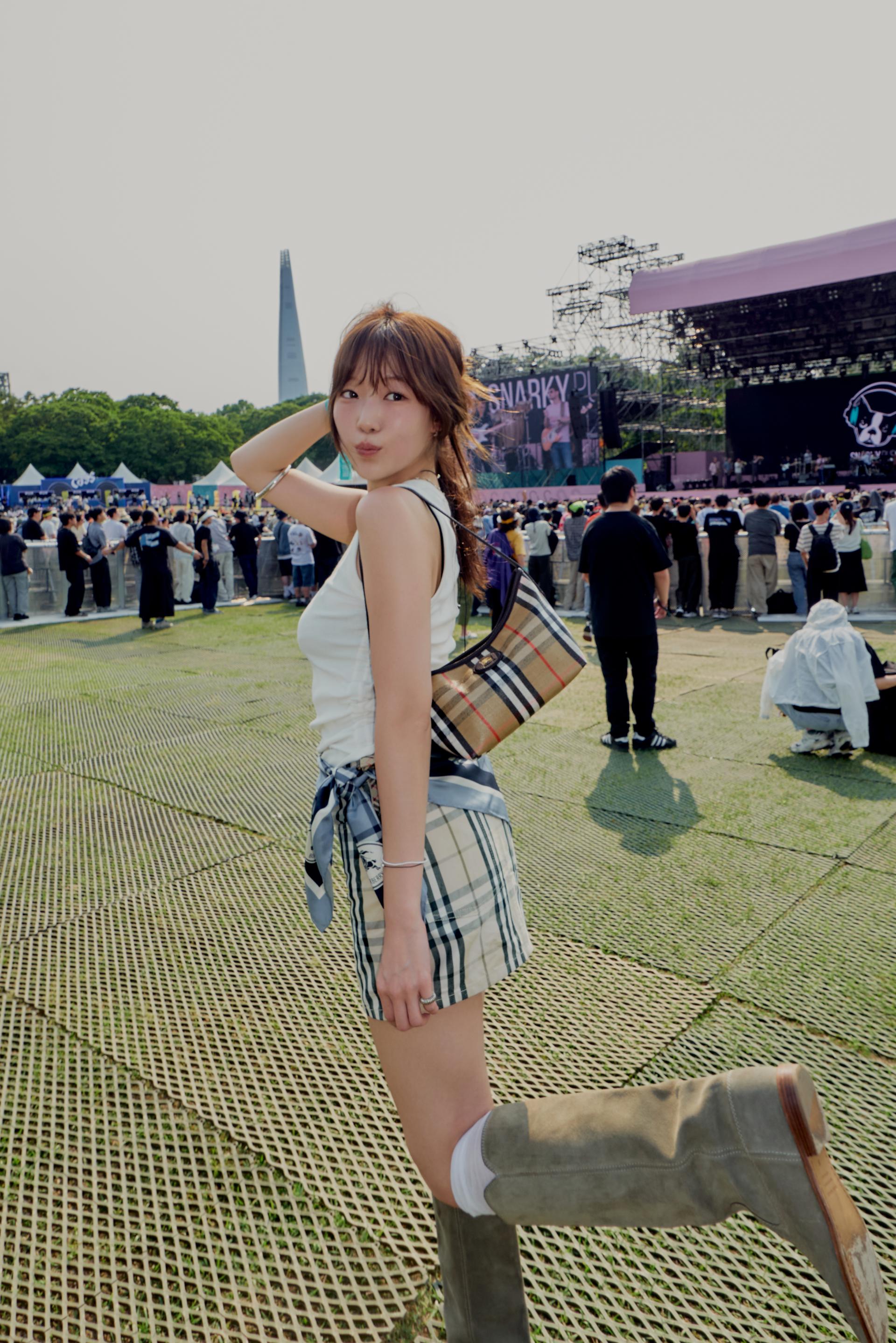 c08642aada2e8.jpg