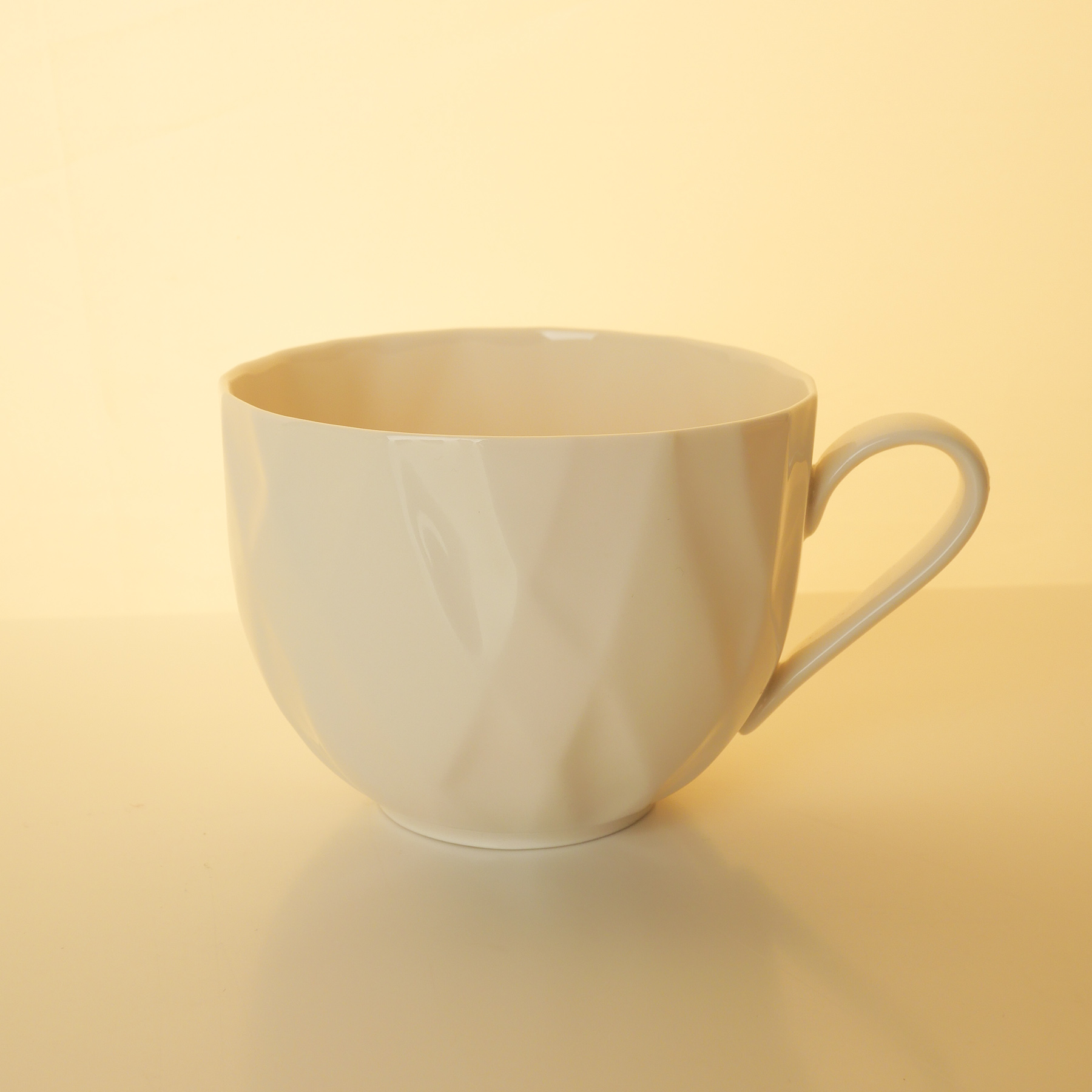 Yoonseul latte mug 윤슬 라떼잔 400ml