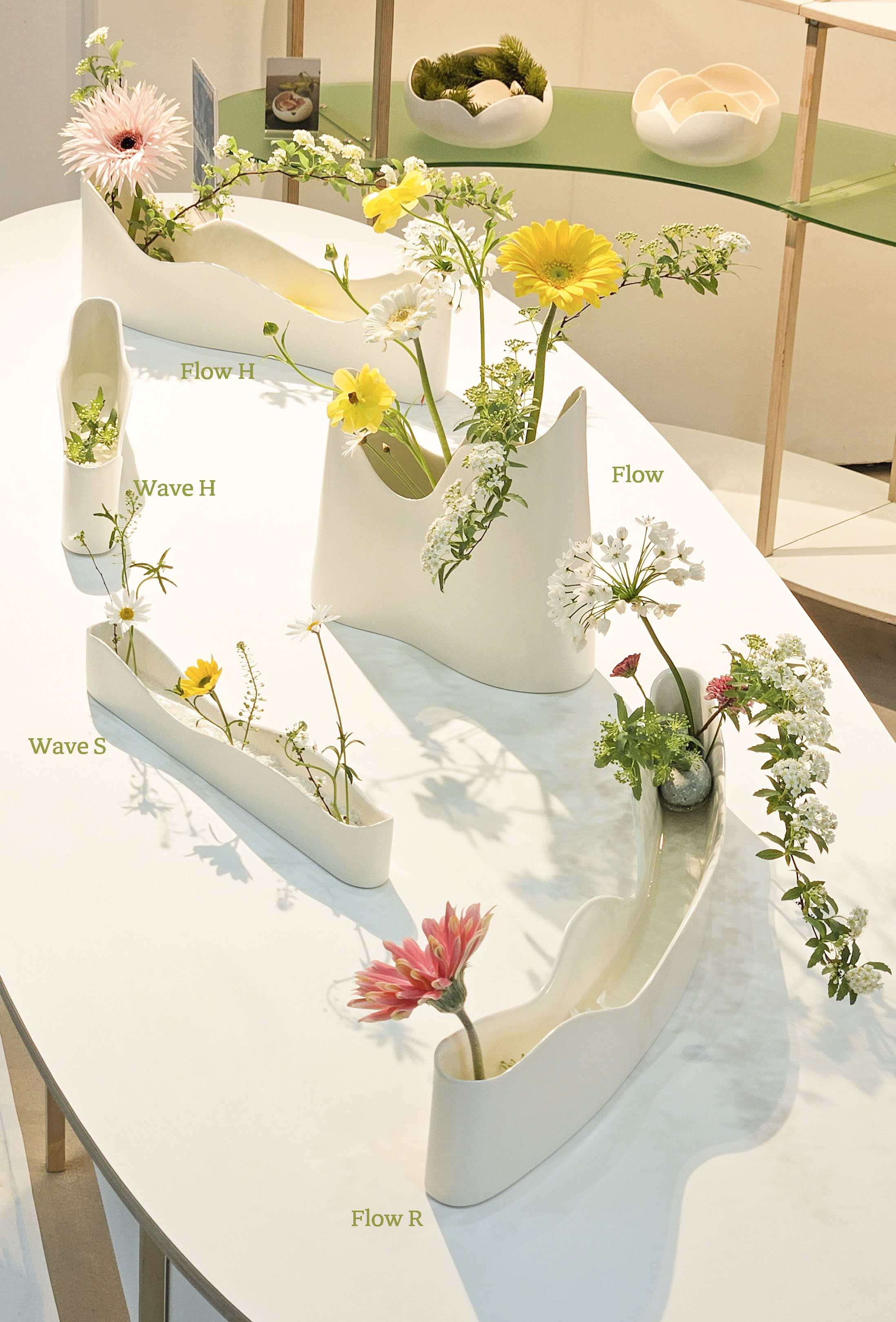 Flow R Vase