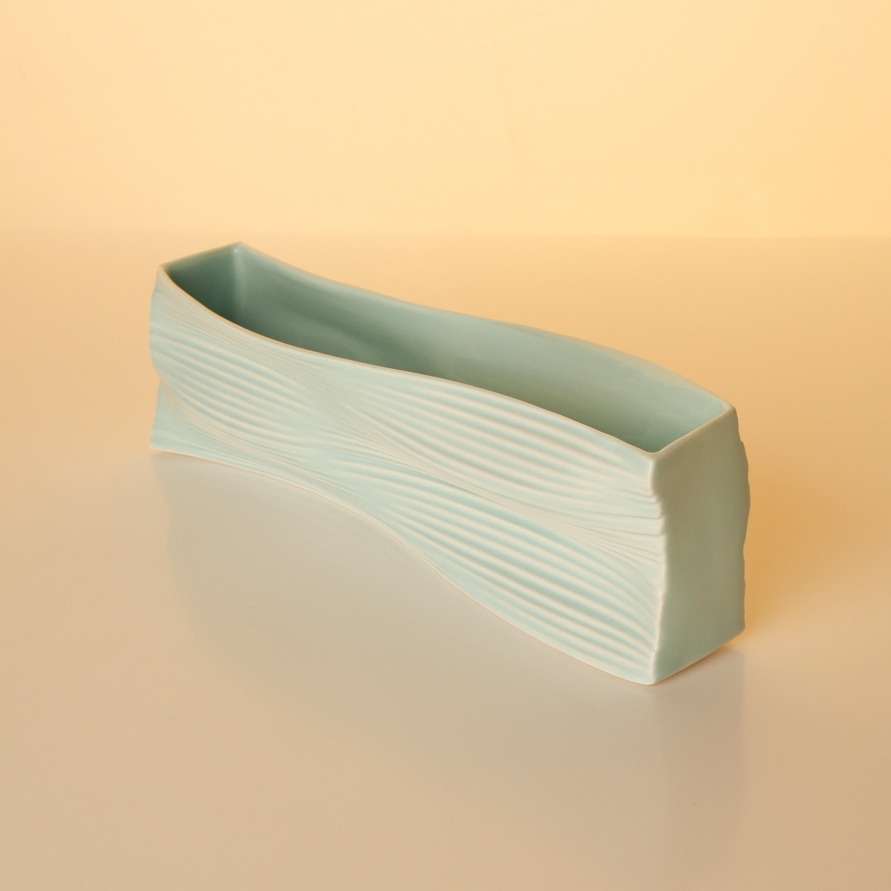 Billow Vase M
