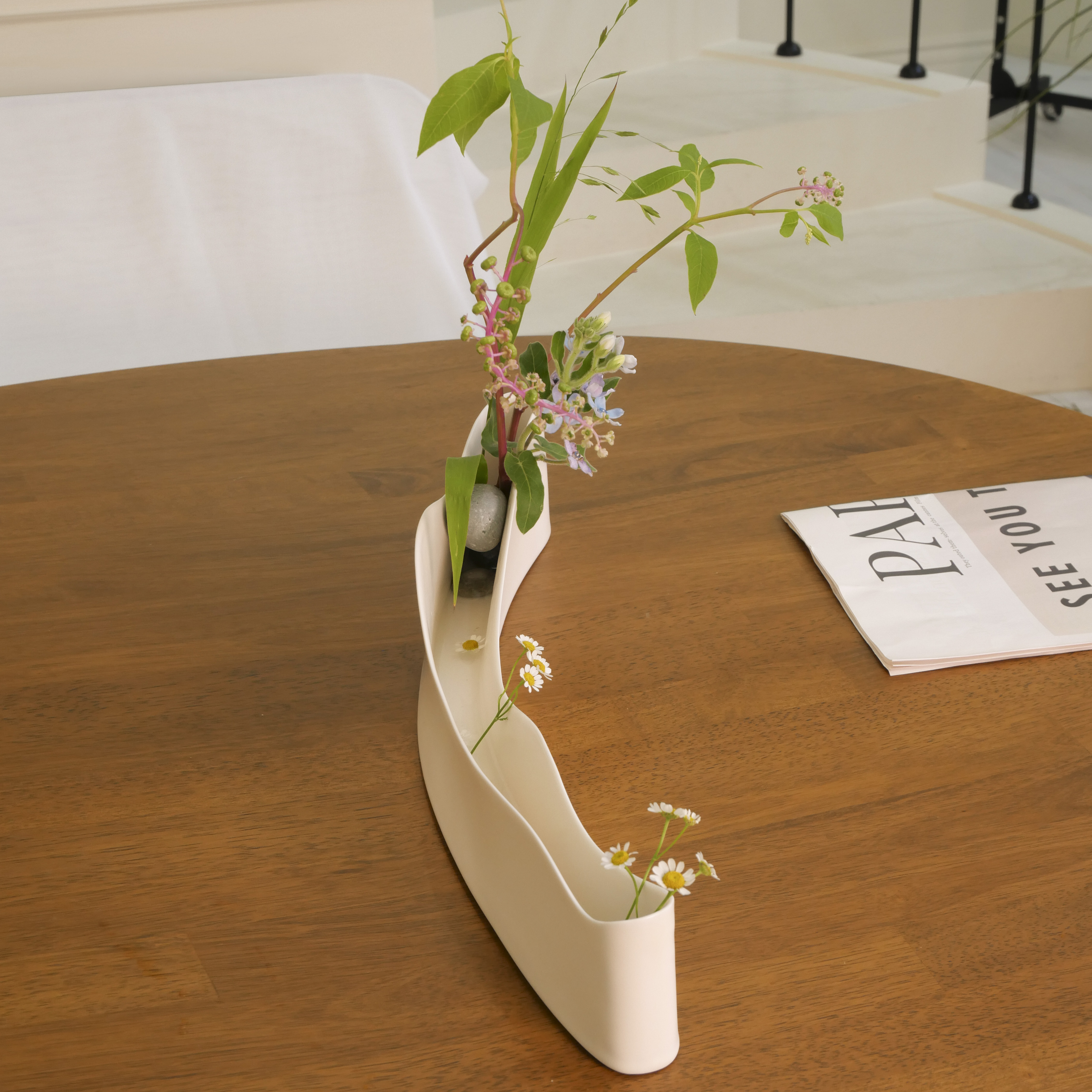 Flow R Vase