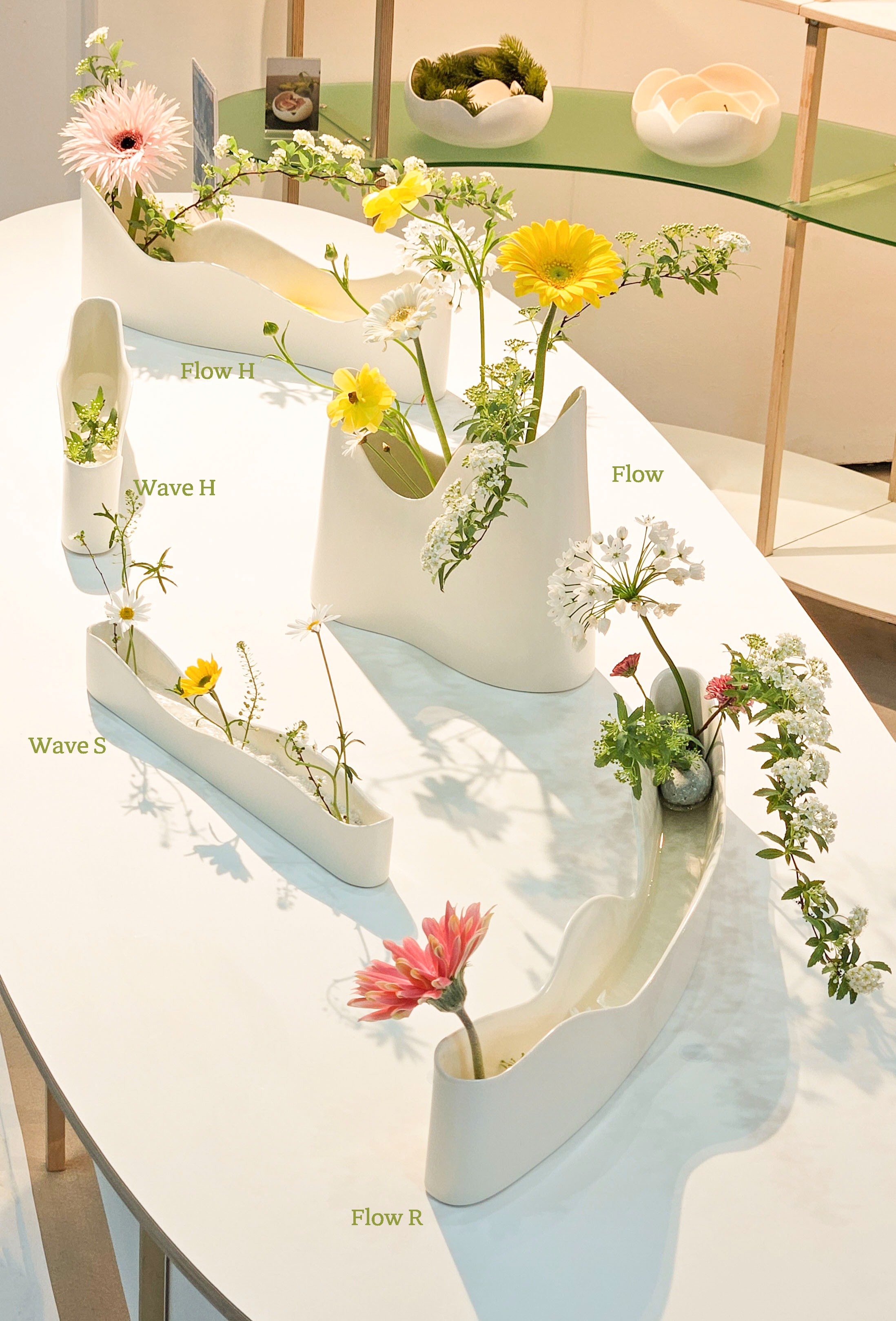 Flow R Vase
