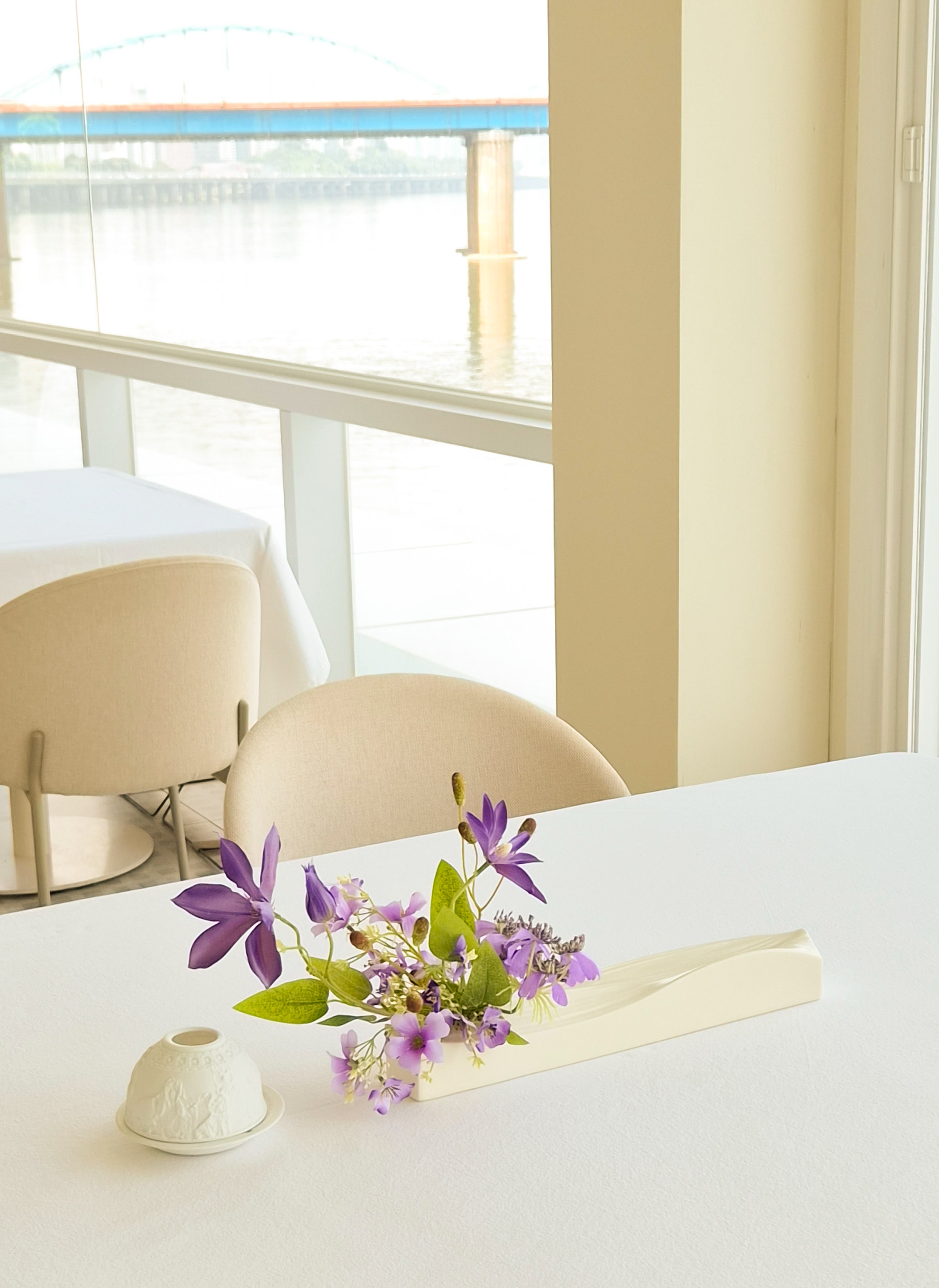 Billow Vase L