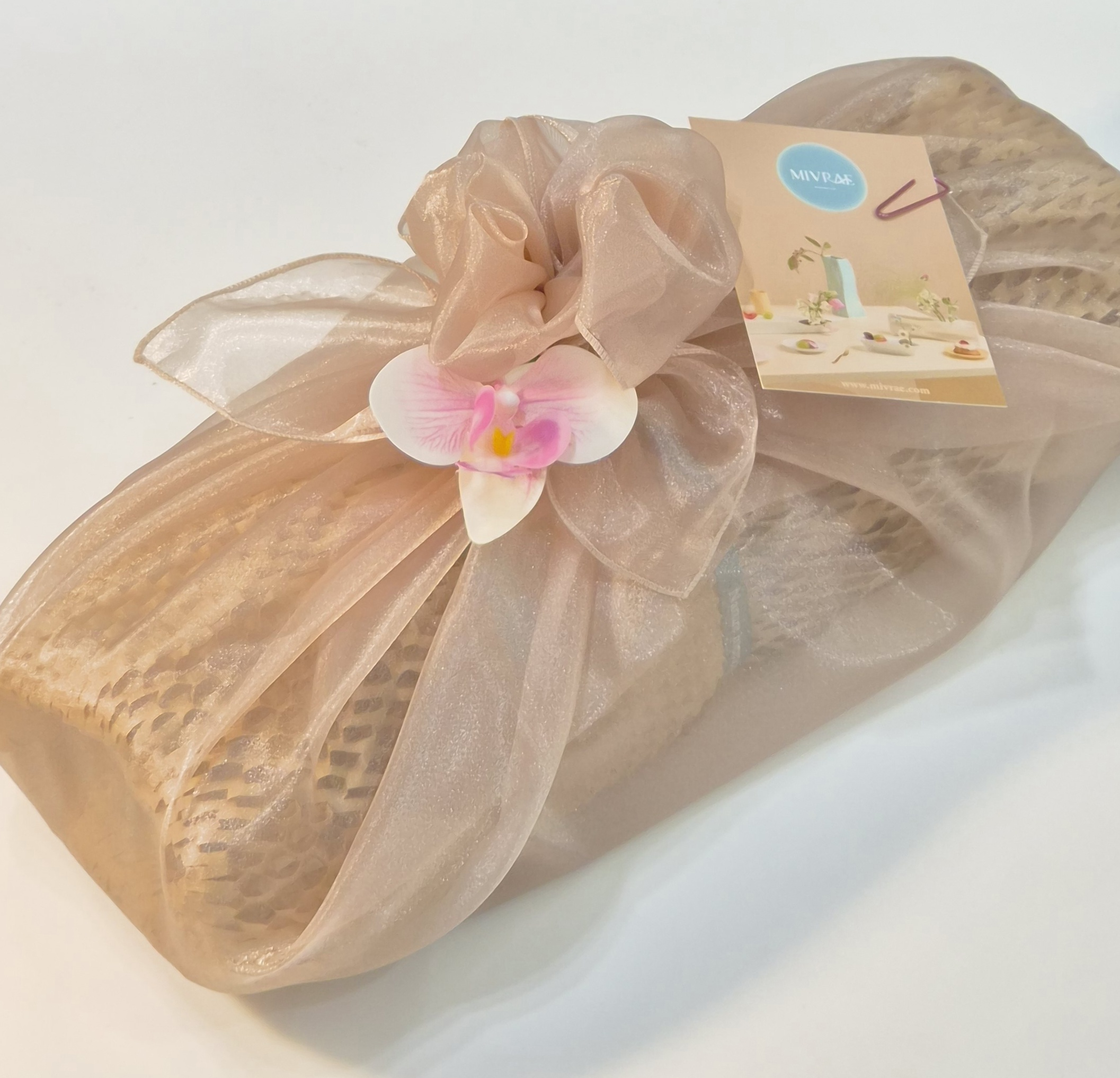 Billow Vase H
