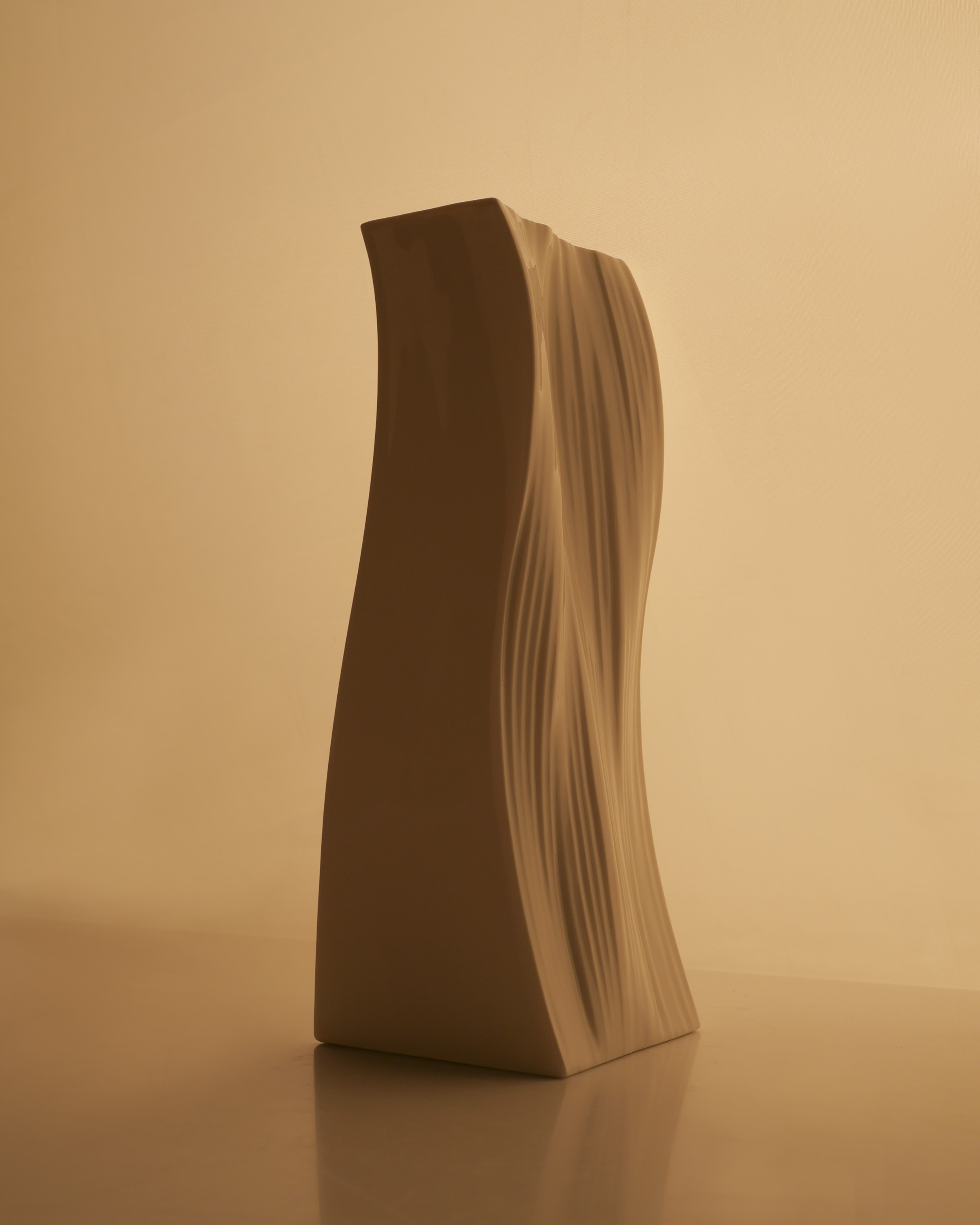 Billow Vase H