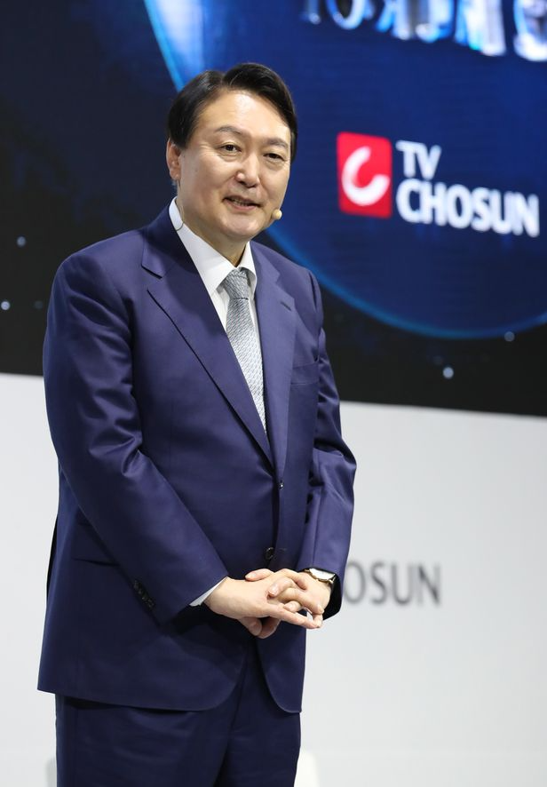 22일 서울 광진구 그랜드워커힐서울에서 열린 TV조선 글로벌리더스포럼2021에 참석한 국민의힘 윤석열 대선후보가 국가 미래 비전을 발표하고 있다. /남강호 기자