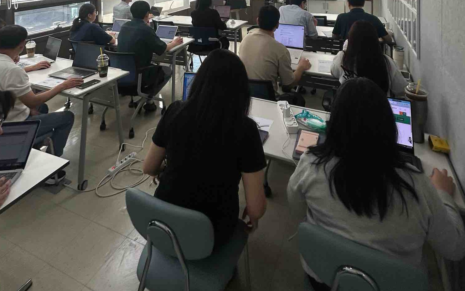 ade8c6d2195de.jpg