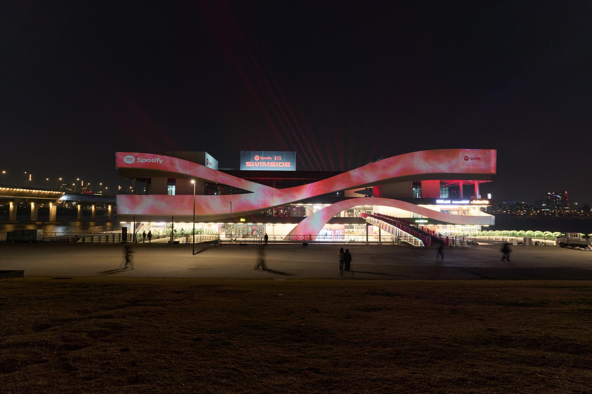 bcaecb020c3bf.jpeg