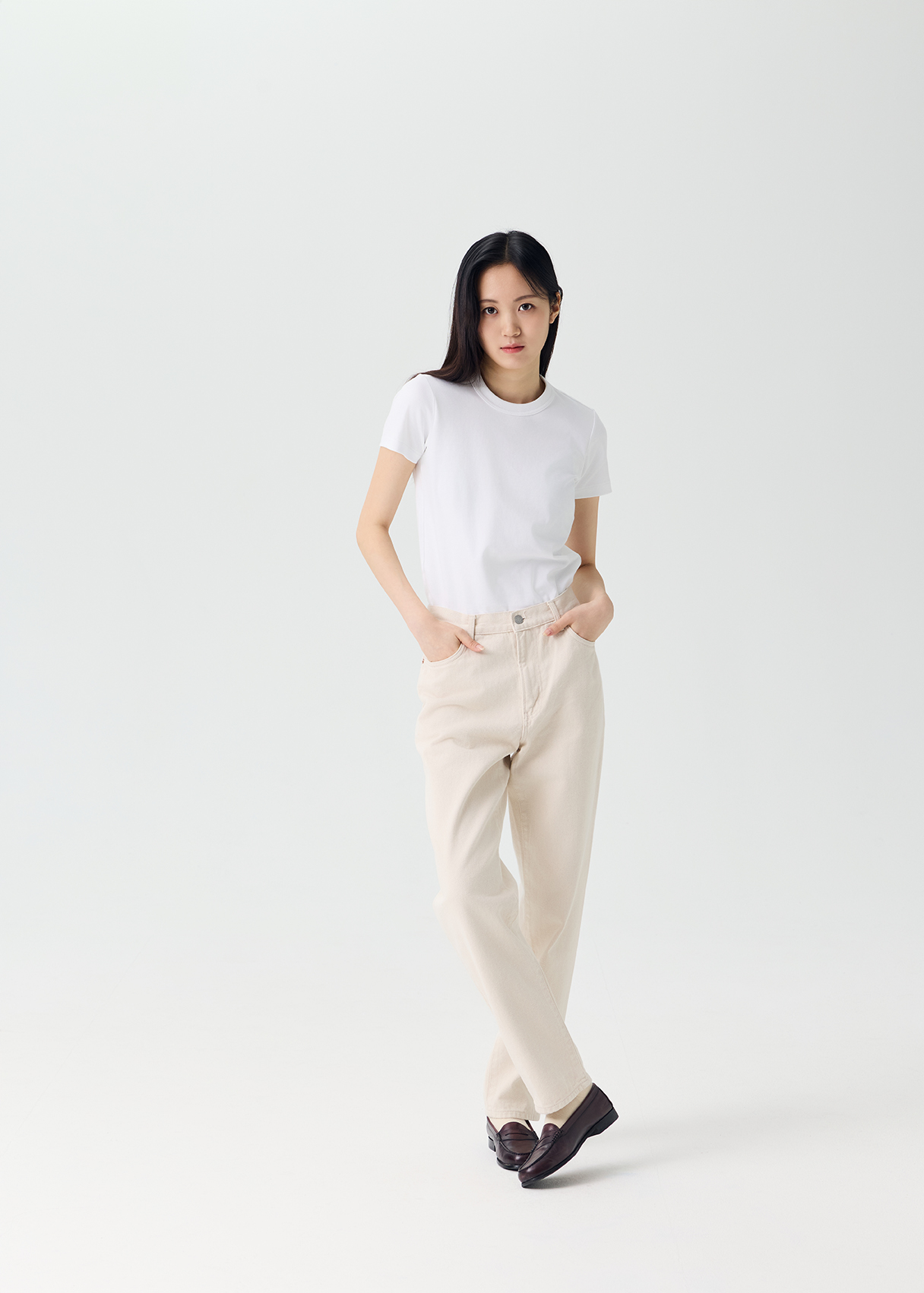 LOT. 026 Hollywood Slims Off White 28size