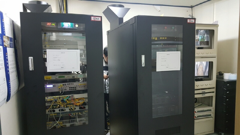 4447eae04e4ef.jpg