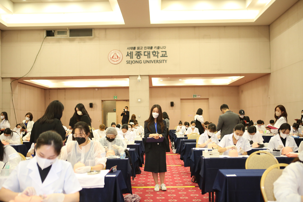 128aacc695822.jpg