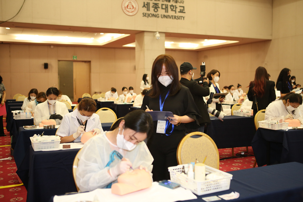 7ff678fe1bd1a.jpg