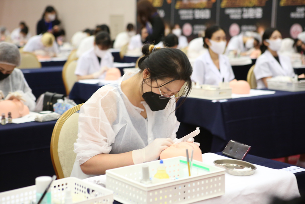 bcbe63a7cc30f.jpg