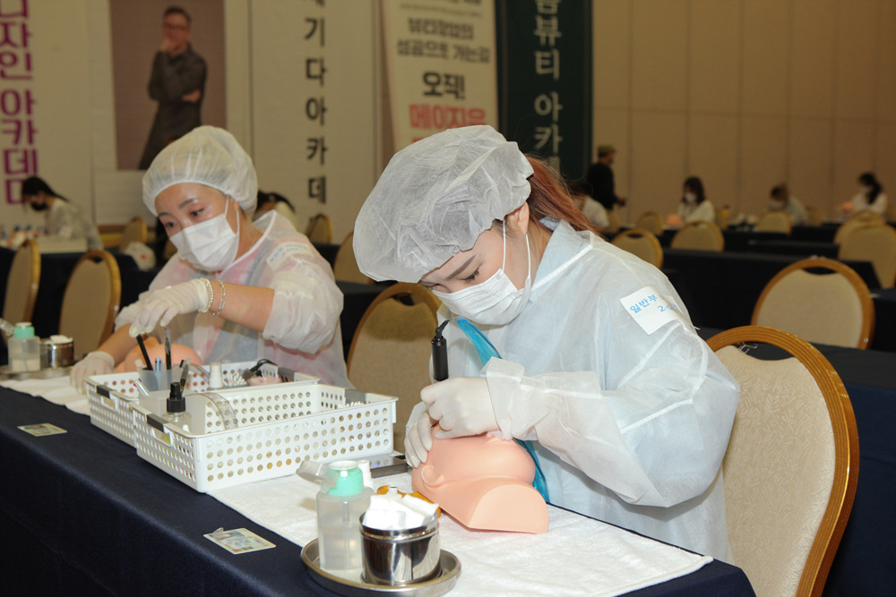 ecda8d561e077.jpg