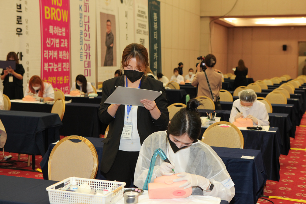 f392d13385ef3.jpg