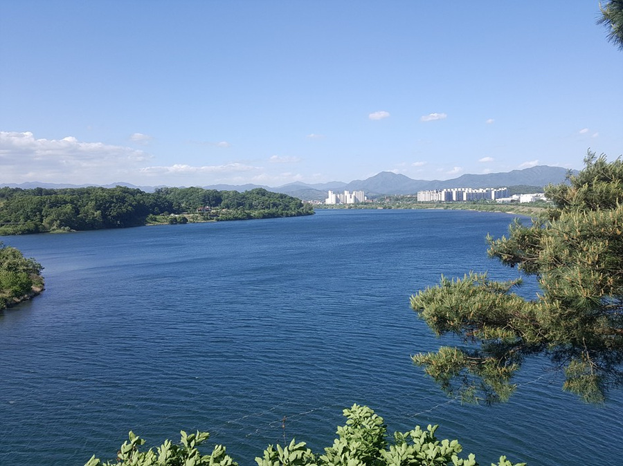 충주 활옥동굴(카약체험)+탄금대+중앙탑사적공원+충주박물관+탄금호 무지개길+수주팔봉+괴산 초원의집