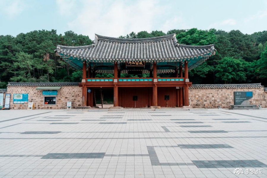 세종 대통령기록관+부여 서동연꽃 1,000만 송이(궁남지)+백마강유람선(황포돛배)+고란사+낙화암+부소산성+부여박물관