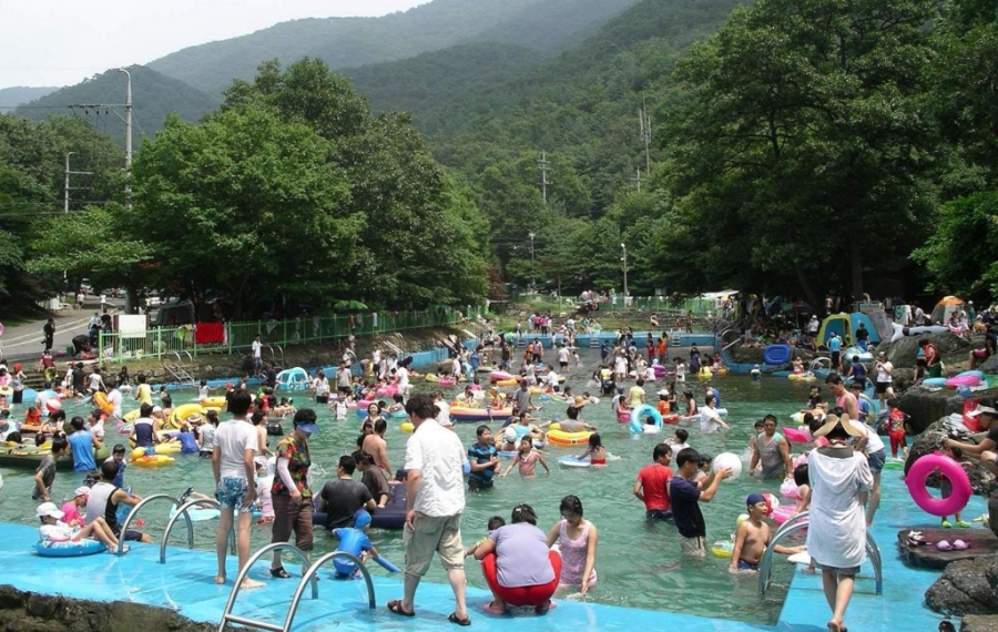 죽도 상화원(세상에서 가장 긴 지붕2km 산책길)+성주산 자연휴양림+청소역(택시운전사 촬영지)+충청수영성