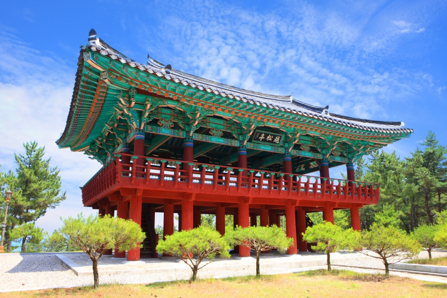 [울진] 바닷속 전망대+죽변 등대+폭풍속으로 세트장+관동팔경(망양정+월송정)+평해사구습지+바닷가 정자 금호정+촛대바위+물개바위