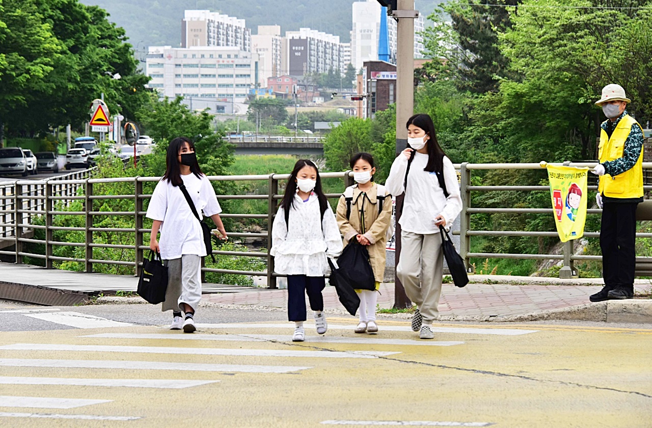 bd5723d3803ac.jpg